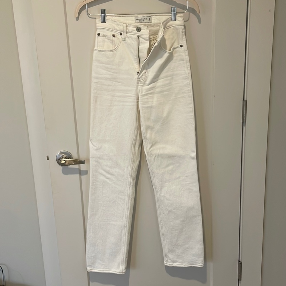 Abercrombie & fitch 90’s straight ultra high rise